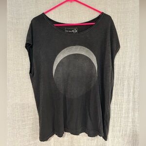 We The Free crescent moon raglan